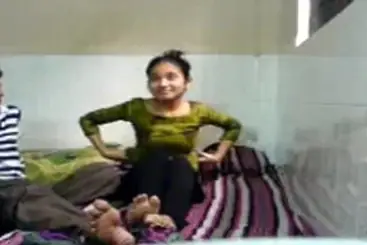 Remaja Indo Hot Ngentot Liar Sampe Memek Becek Banjir